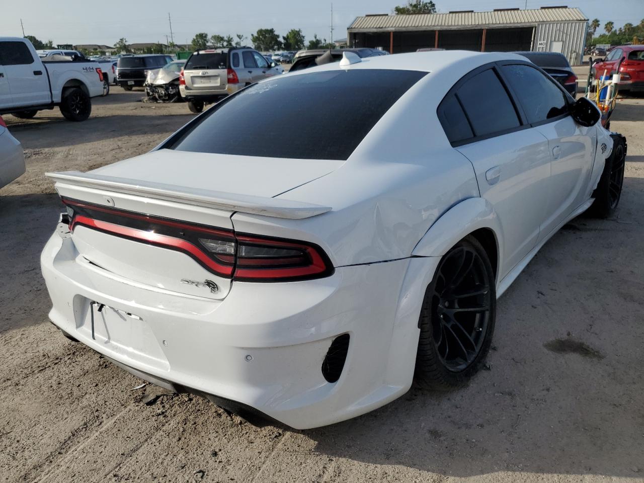 Obraz 3 z 2022 DODGE CHARGER SRT HELLCAT 2022 z VIN 2C3CDXL92NH102718