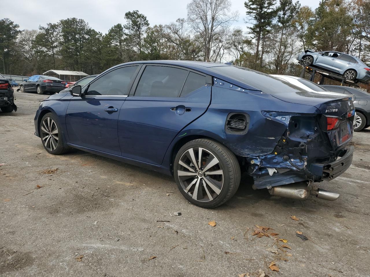 Image 2 of 2019 NISSAN ALTIMA SR 2019 with VIN 1N4BL4CW0KN304867