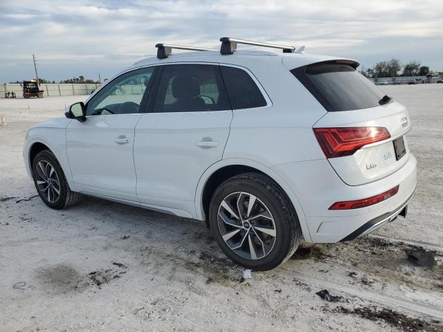 Obraz 2 z 2021 AUDI Q5 PREMIUM PLUS 2021 z VIN WA1BAAFY4M2049327