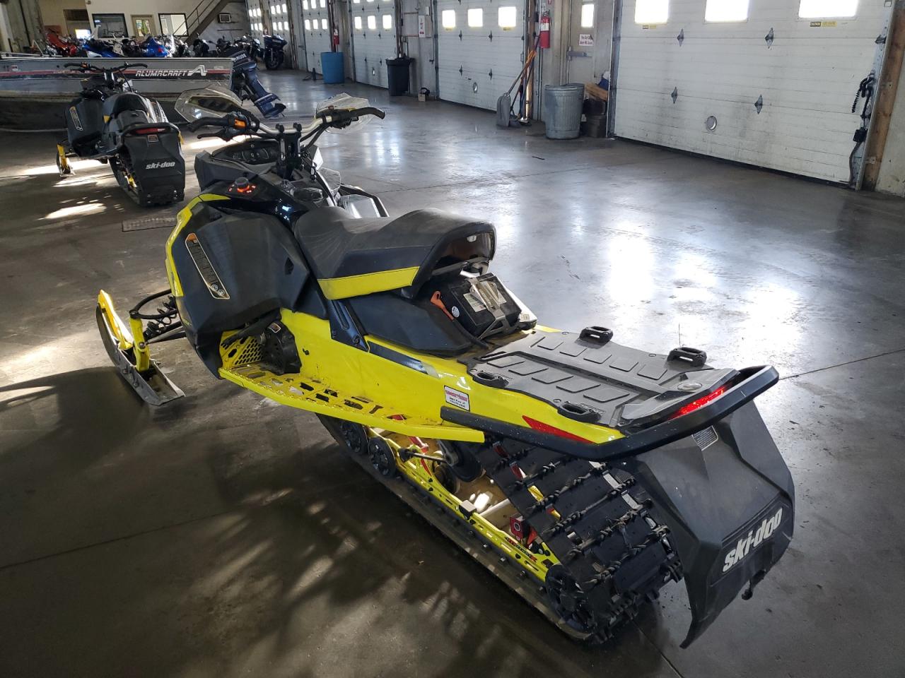 Image 3 of 2021 SKI DOO RENEGADE 2021 with VIN 2BPSDSMR8MV000011