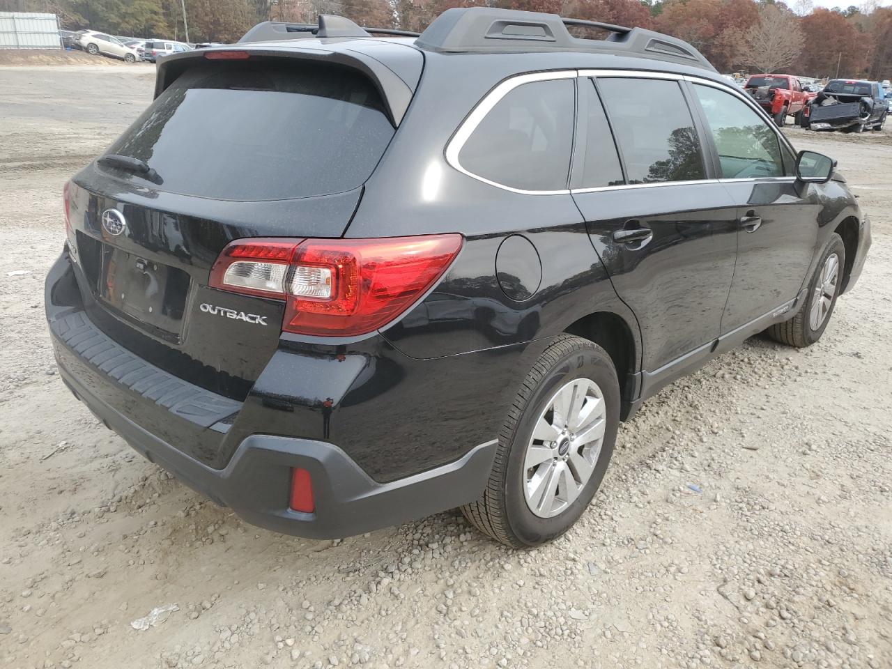 Image 3 of 2018 SUBARU OUTBACK 2.5I PREMIUM 2018 with VIN 4S4BSAHCXJ3375462