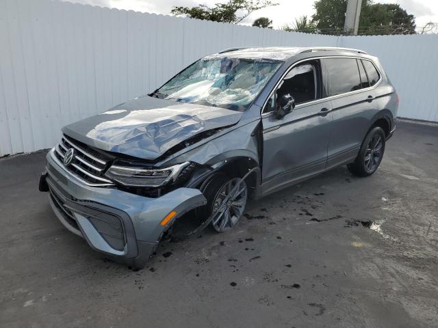 Image 1 of 2024 VOLKSWAGEN TIGUAN SE 2024 with VIN 3VV3B7AXXRM043526