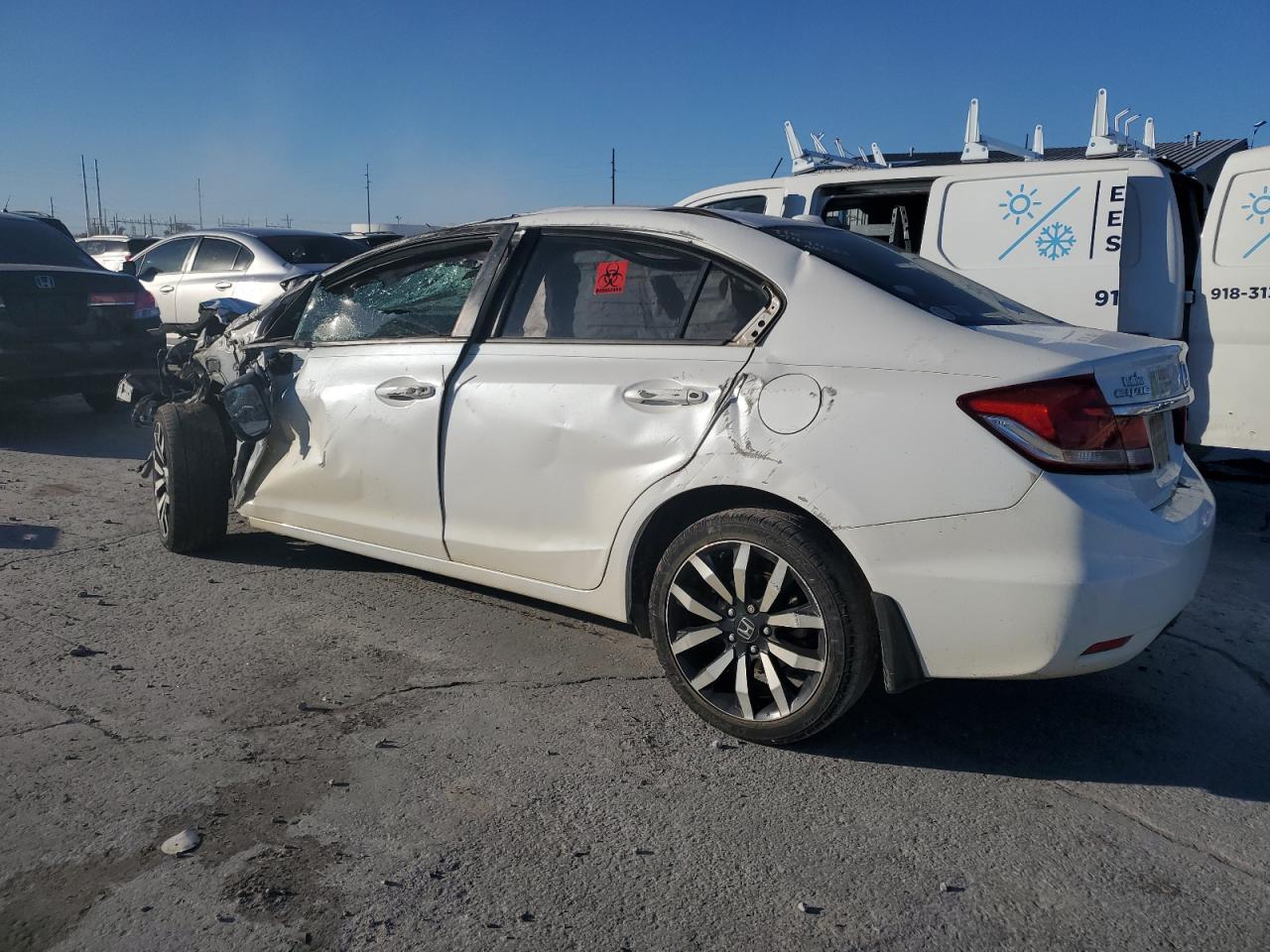 Image 2 of 2015 HONDA CIVIC EXL 2015 with VIN 19XFB2F90FE066750