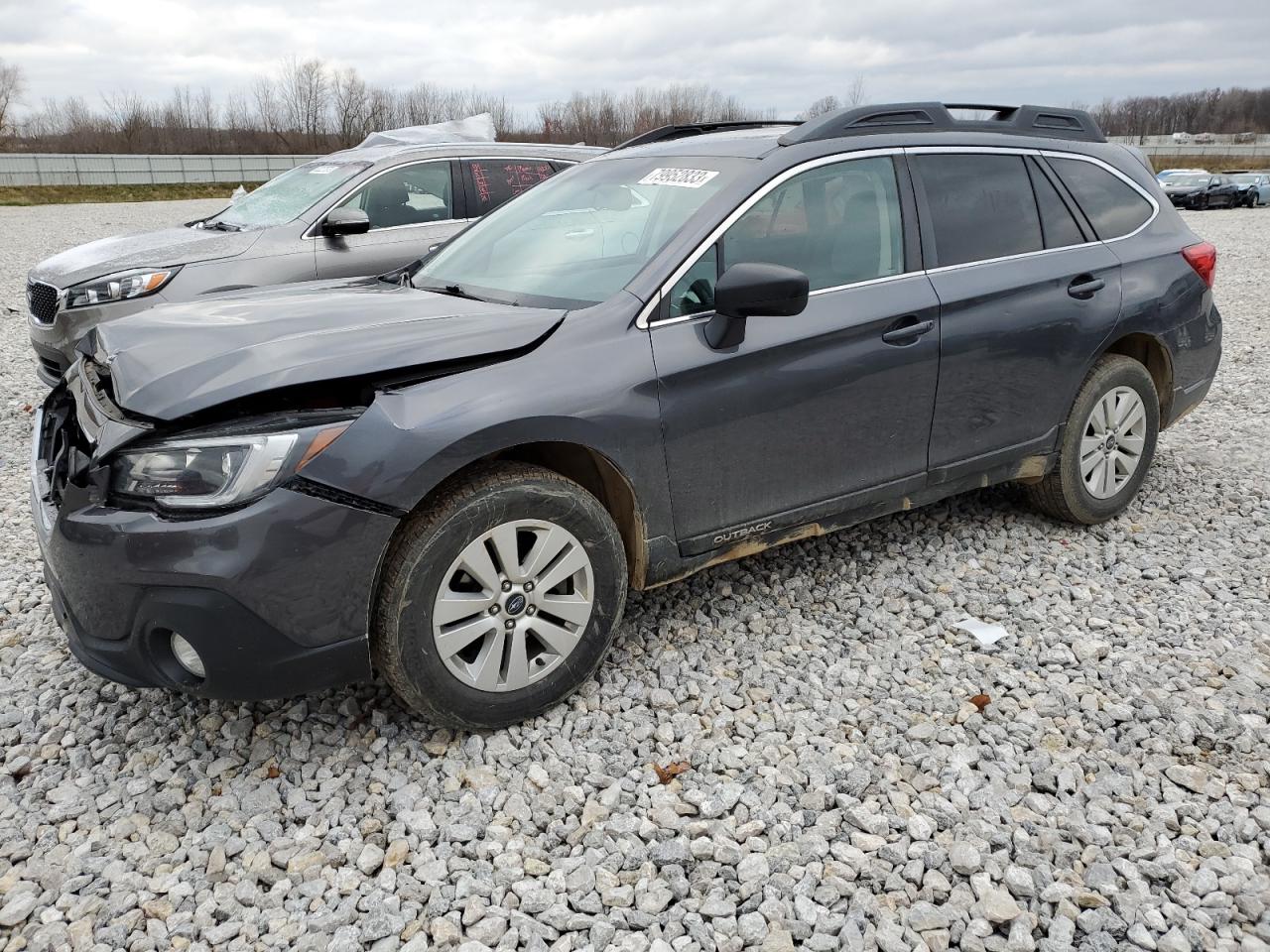Obraz 1 z 2018 SUBARU OUTBACK 2.5I PREMIUM 2018 z VIN 4S4BSADC1J3260481