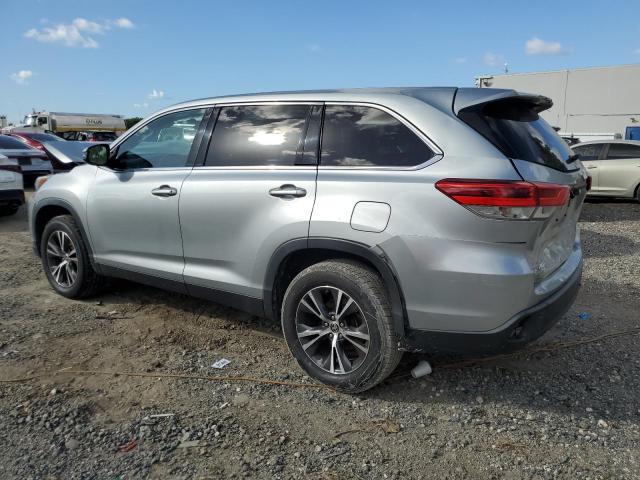 Obraz 2 z 2019 TOYOTA HIGHLANDER LE 2019 z VIN 5TDZARFH1KS061556