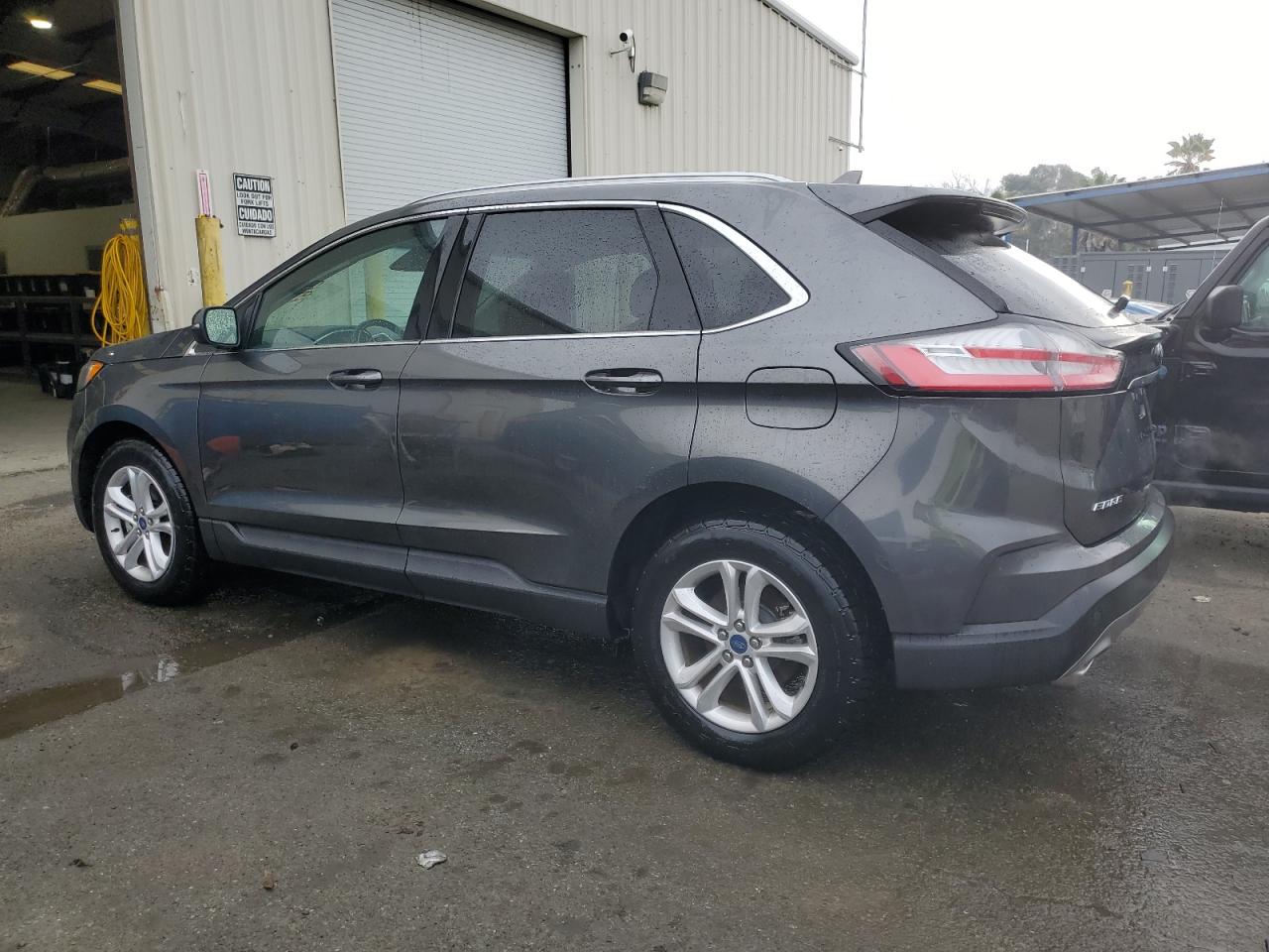 Image 2 of 2019 FORD EDGE SEL 2019 with VIN 2FMPK3J9XKBC63584