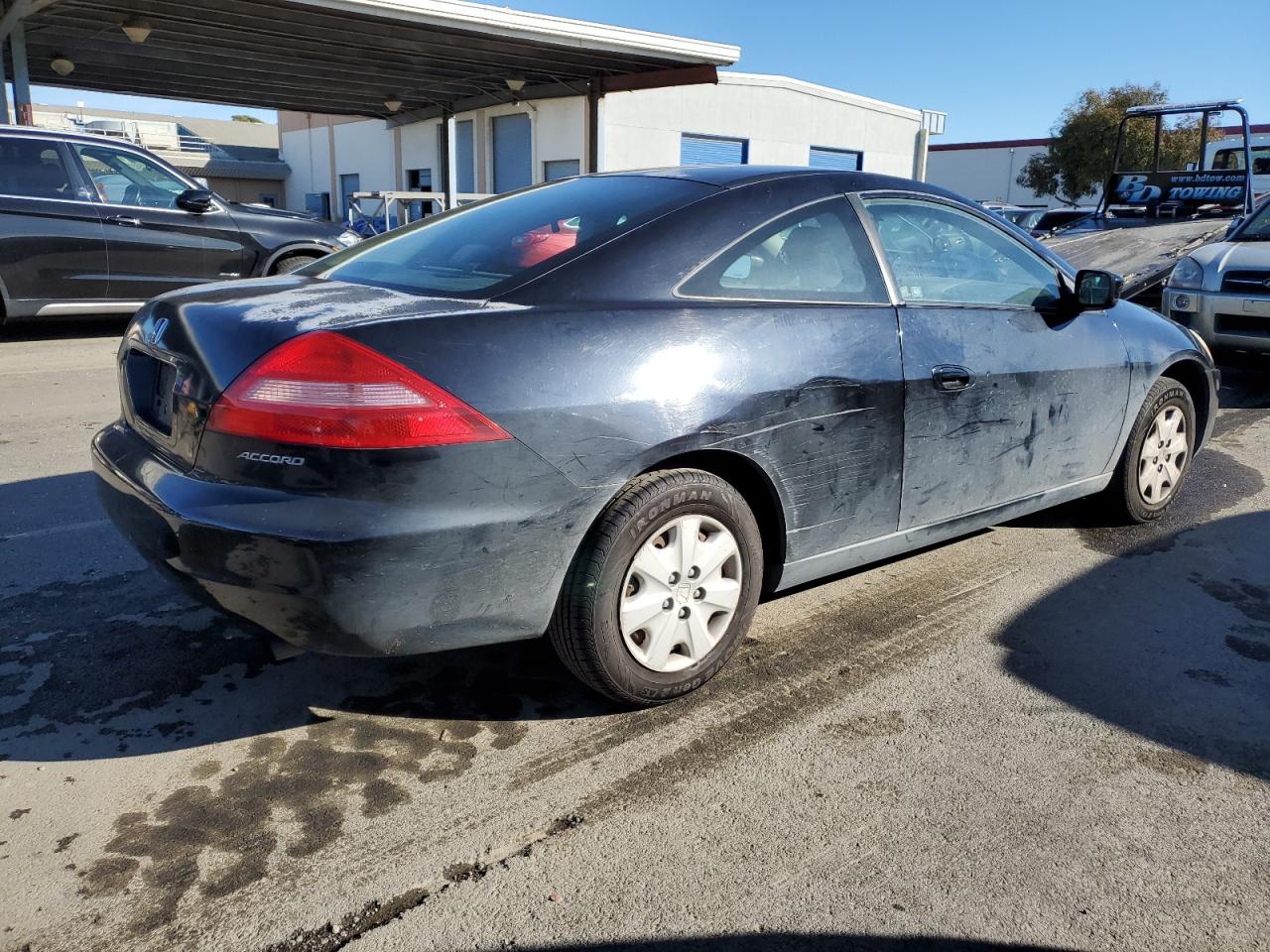Image 3 of 2003 HONDA ACCORD LX 2003 with VIN 1HGCM72223A023255