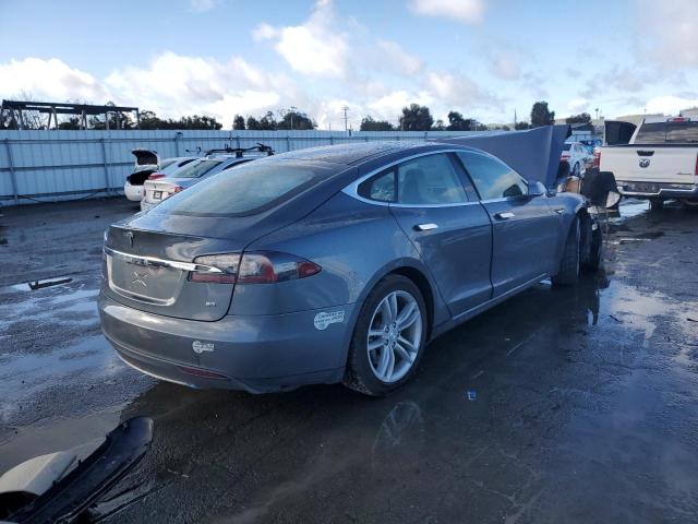 Obraz 3 z 2014 TESLA MODEL S  2014 z VIN 5YJSA1H14EFP33475