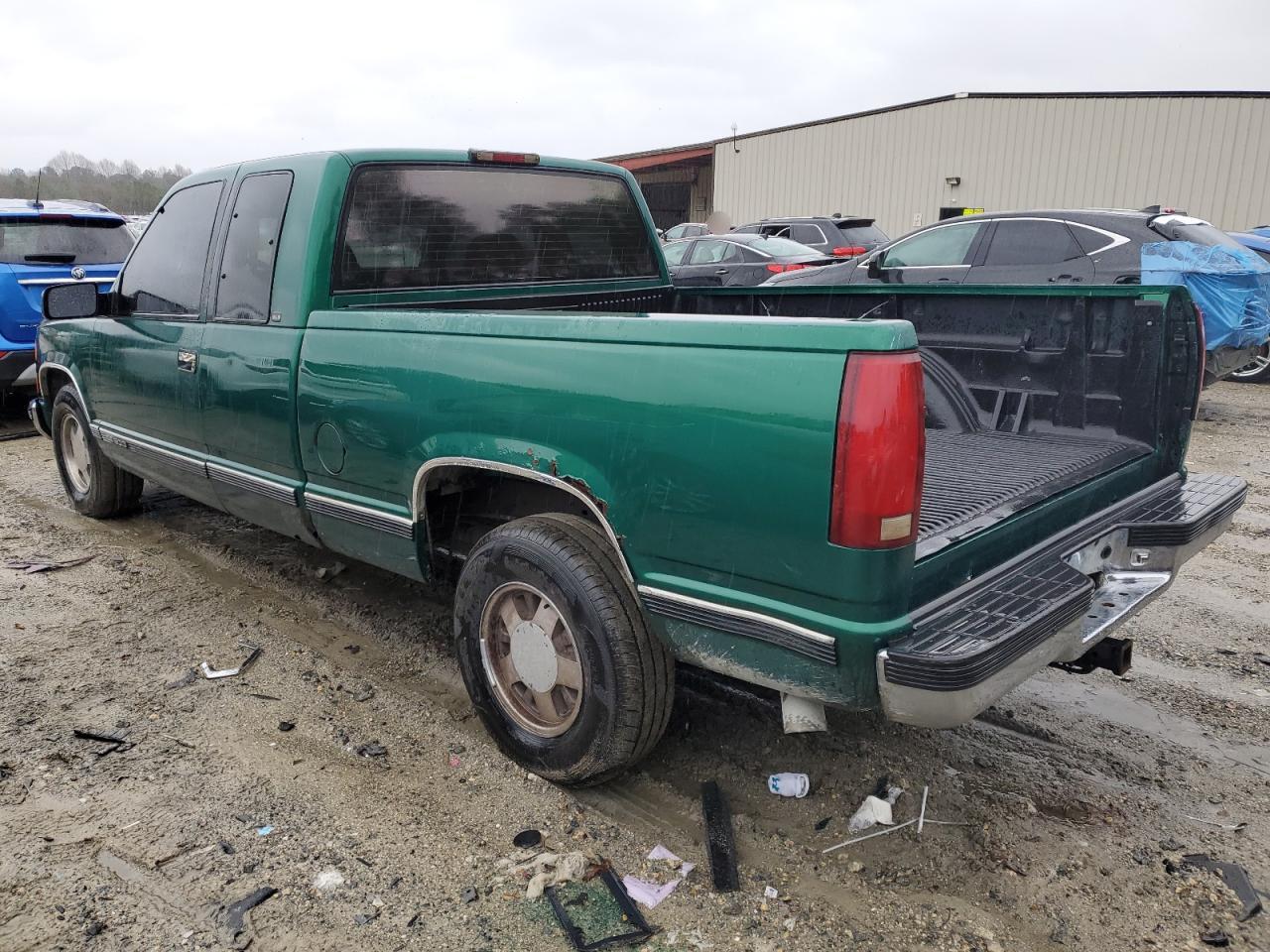 Image 2 of 1999 GMC SIERRA C1500 1999 with VIN 1GTEC19M0XR502697