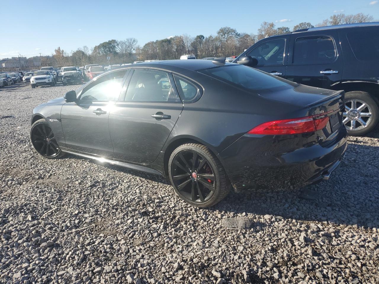 Изображение 2 Jaguar Xf S 2019 с VIN SAJBM4FV1KCY74559