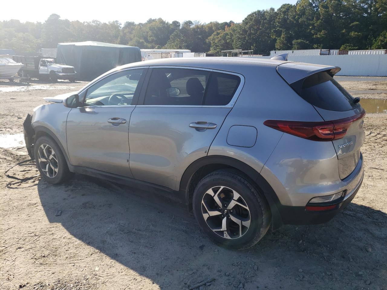 Image 2 of 2020 KIA SPORTAGE LX 2020 with VIN KNDPM3AC6L7823816