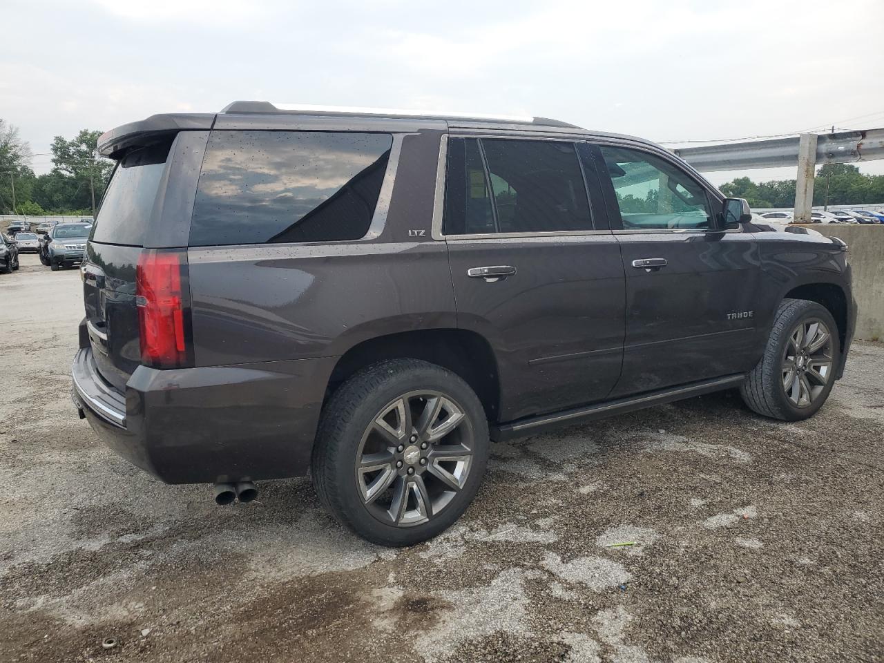 Изображение 3 2015 CHEVROLET TAHOE K1500 LTZ 2015 с VIN 1GNSKCKC6FR629592