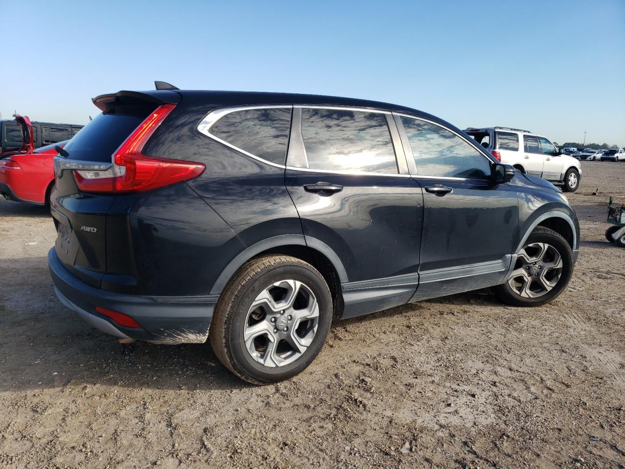 Изображение 3 2018 HONDA CR-V EXL 2018 с VIN 7FARW2H89JE068770