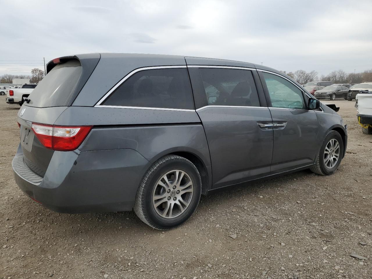 Image 3 of 2012 HONDA ODYSSEY EX 2012 with VIN 5FNRL5H43CB100859