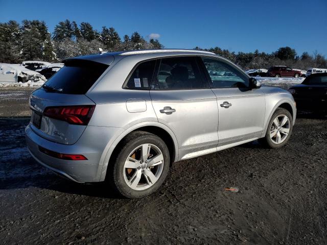 Image 3 of 2018 AUDI Q5 PREMIUM 2018 with VIN WA1ANAFY7J2203329
