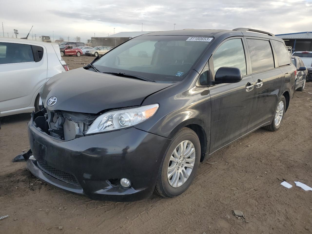 Obraz 2015 TOYOTA SIENNA XLE 2015