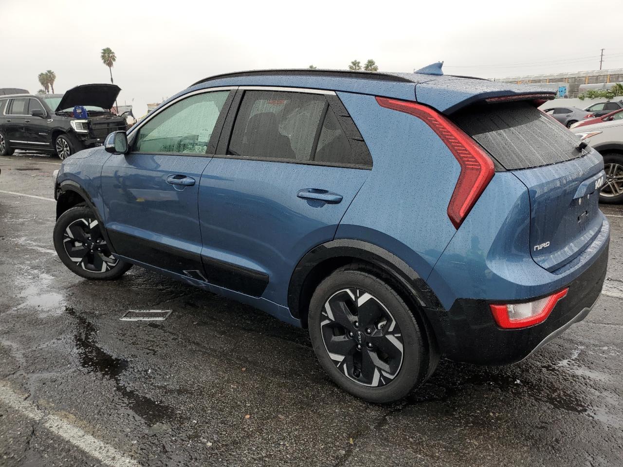 Obraz 2 z 2023 KIA NIRO WIND 2023 z VIN KNDCR3L1XP5027759