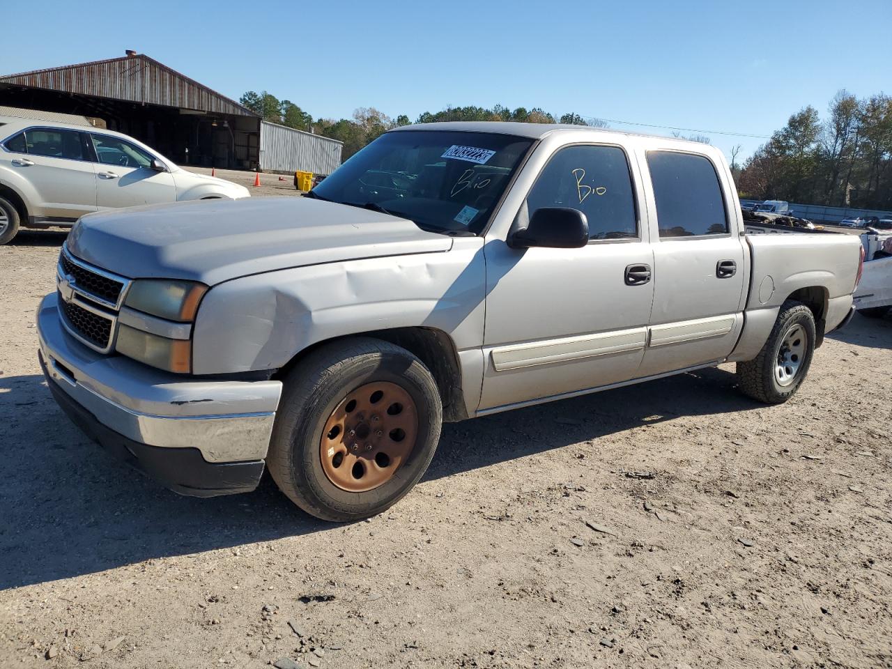 Image 1 of 2006 CHEVROLET SILVERADO C1500 2006 with VIN 2GCEC13T261161987