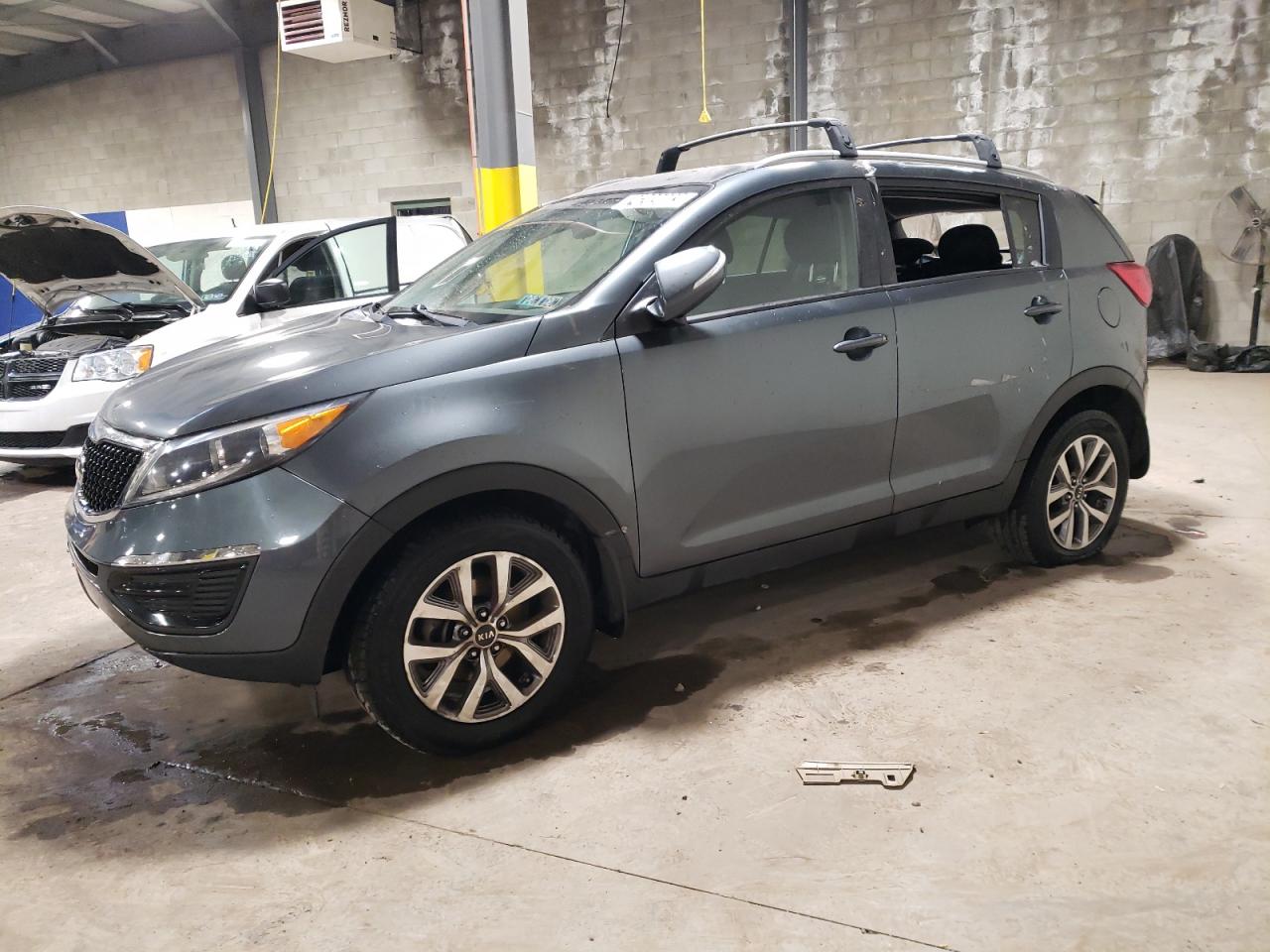 Изображение 1 2014 KIA SPORTAGE BASE 2014 с VIN KNDPB3AC8E7563427