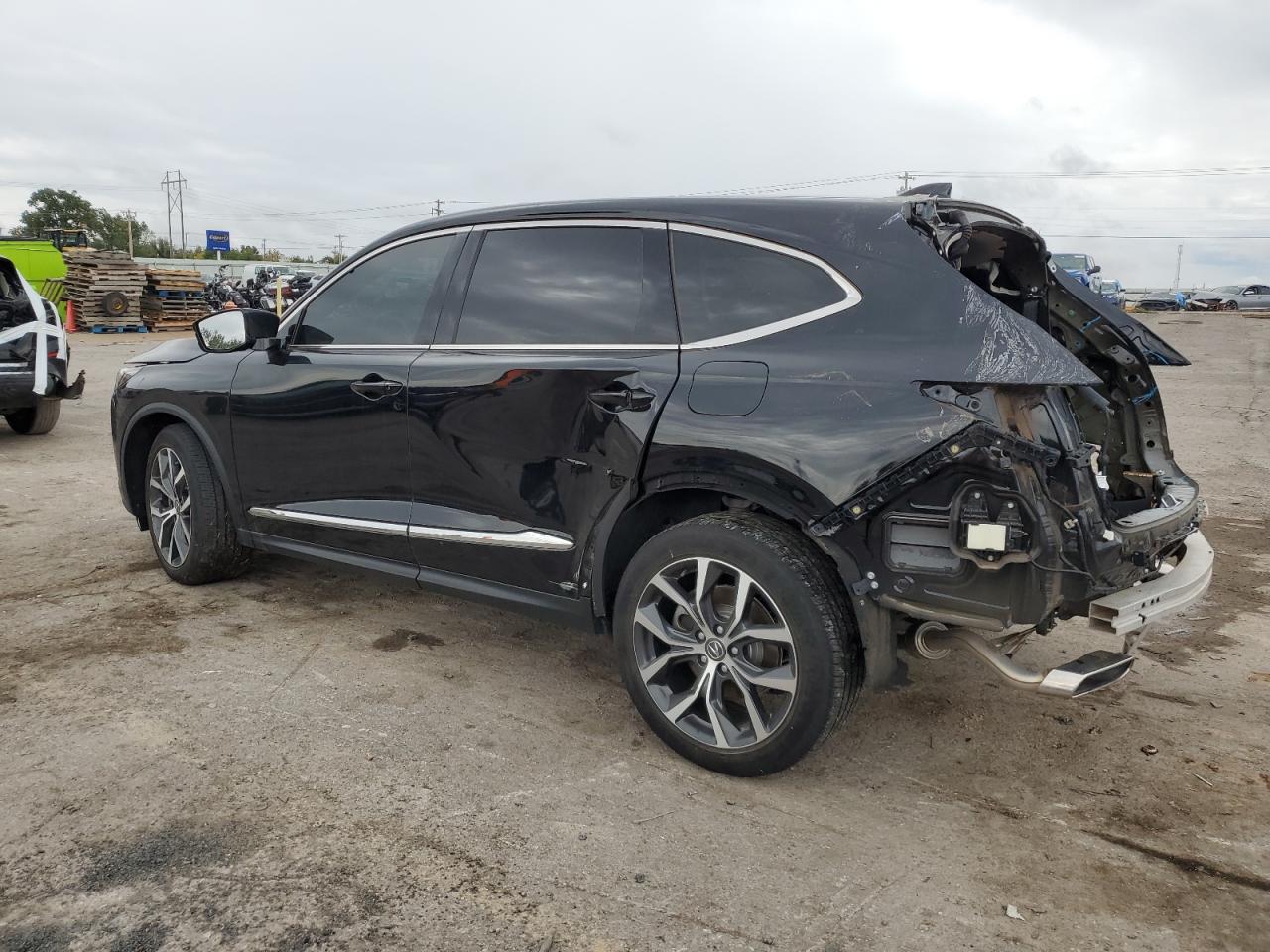 Image 2 of 2022 ACURA MDX TECHNOLOGY 2022 with VIN 5J8YD9H42NL002293