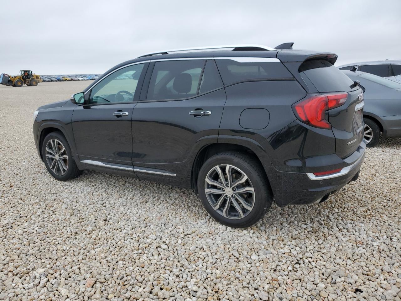 Изображение 2 2020 GMC TERRAIN DENALI 2020 с VIN 3GKALSEX5LL131157