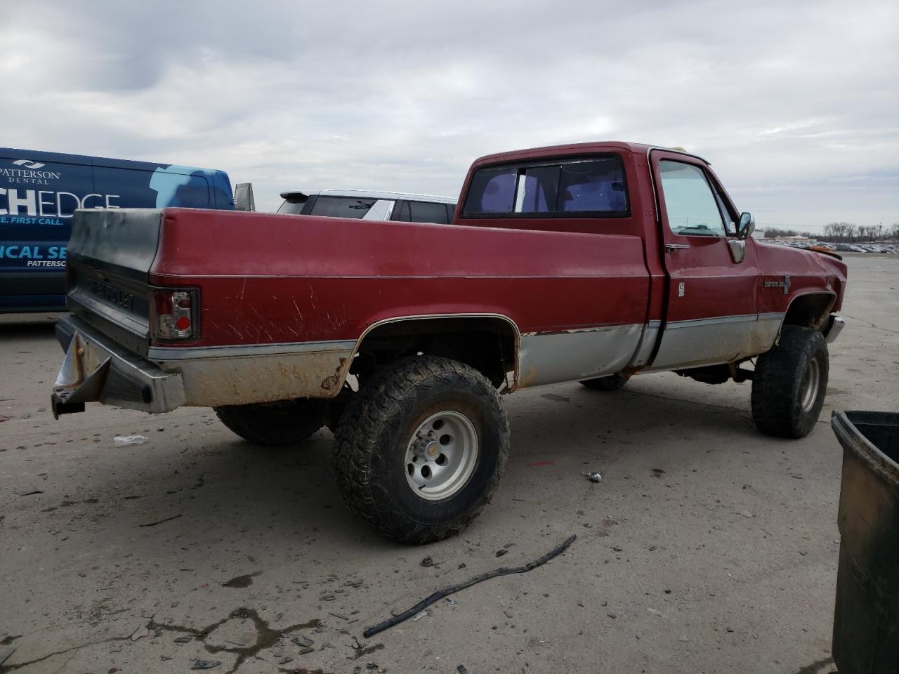 Image 3 of 1986 CHEVROLET K10  1986 with VIN 1GCEK14H4GF393207