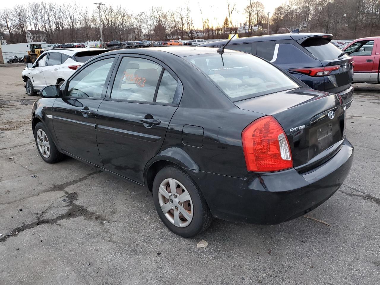 Image 2 of 2007 HYUNDAI ACCENT GLS 2007 with VIN KMHCN46C57U104599