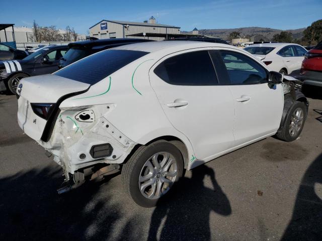 Image 3 of 2017 TOYOTA YARIS IA  2017 with VIN 3MYDLBYV5HY184908