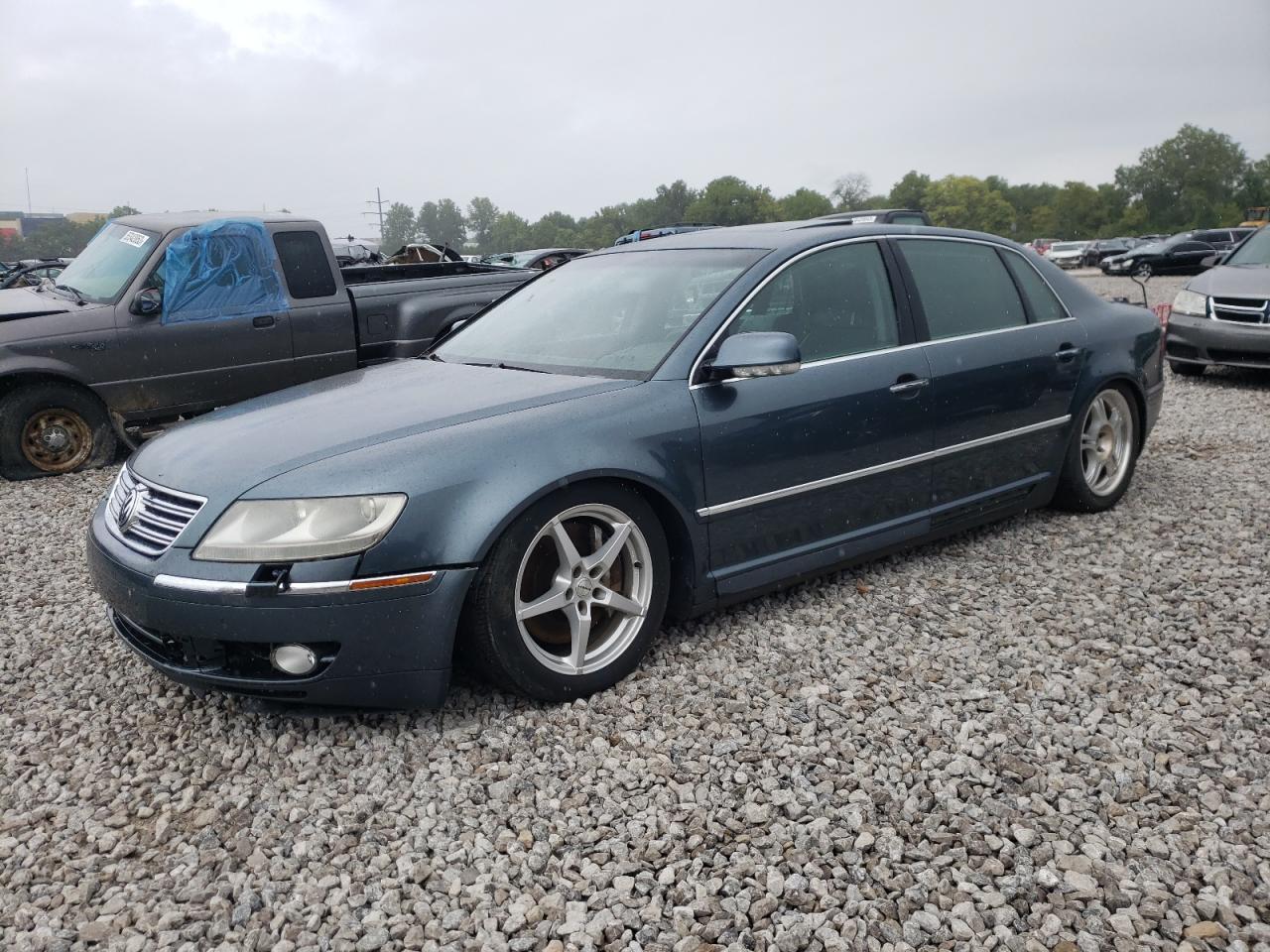 Image 1 of 2004 VOLKSWAGEN PHAETON 4.2 2004 with VIN WVWAF63D948008674