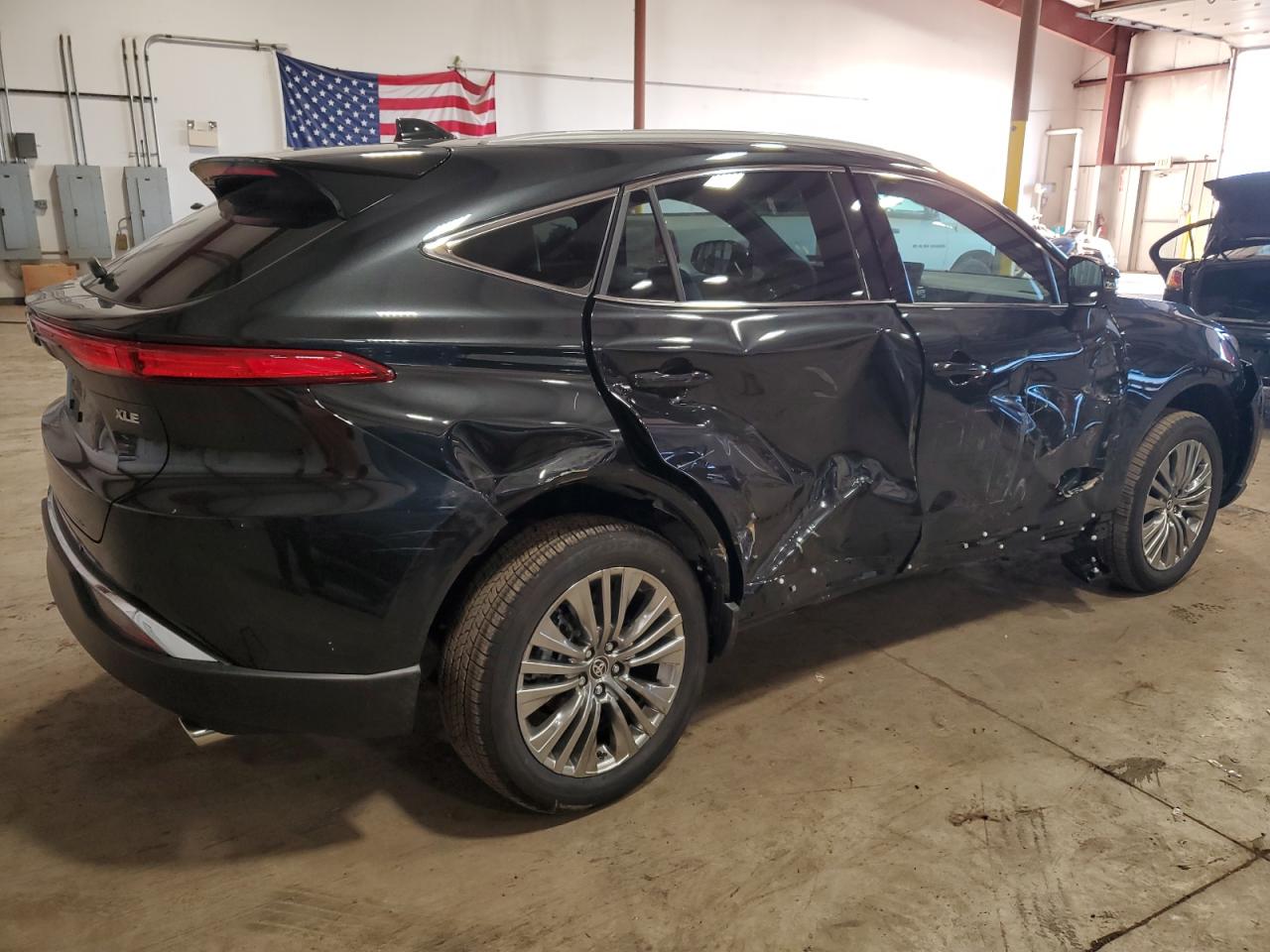 Image 3 of 2023 TOYOTA VENZA LE 2023 with VIN JTEAAAAH5PJ147619