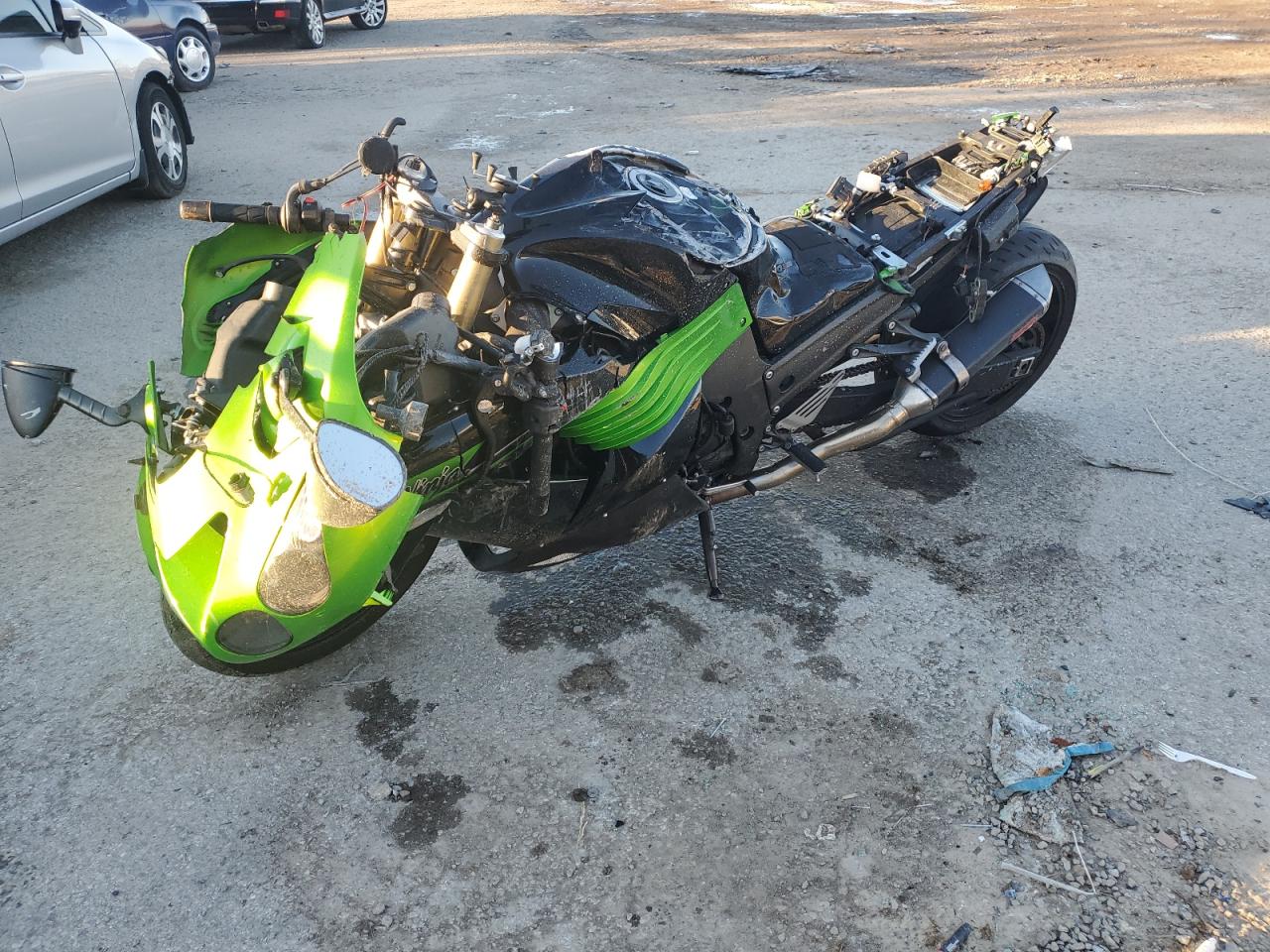 Изображение 2 2011 KAWASAKI ZX1400 C 2011 с VIN JKBZXNC18BA028006