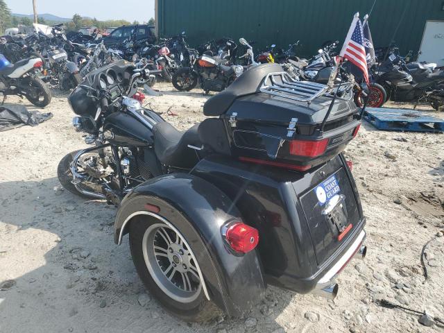 Obraz 3 z 2011 HARLEY-DAVIDSON FLHTCUTG  2011 z VIN 1HD1MAM12BB852728