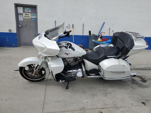 Obraz 3 z 2012 VICTORY MOTORCYCLES CROSS COUNTRY TOUR 2012 z VIN 5VPTW36N0C3006126