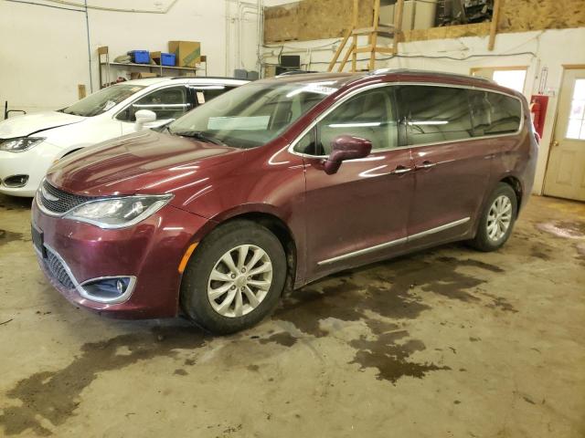 Image 1 of 2019 CHRYSLER PACIFICA TOURING L 2019 with VIN 2C4RC1BG7KR525631