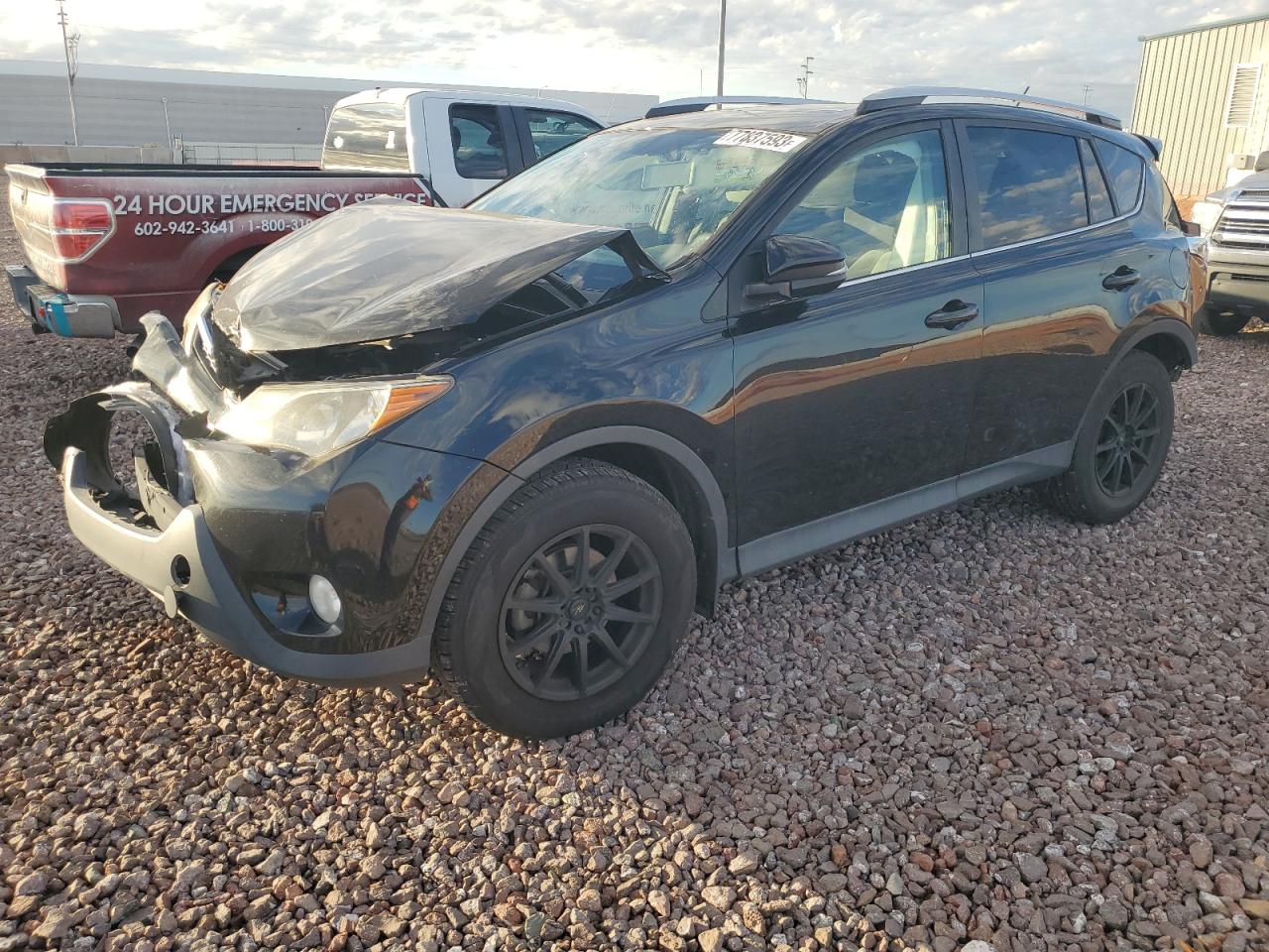 Obraz 1 z 2015 TOYOTA RAV4 XLE 2015 z VIN 2T3WFREV7FW166103