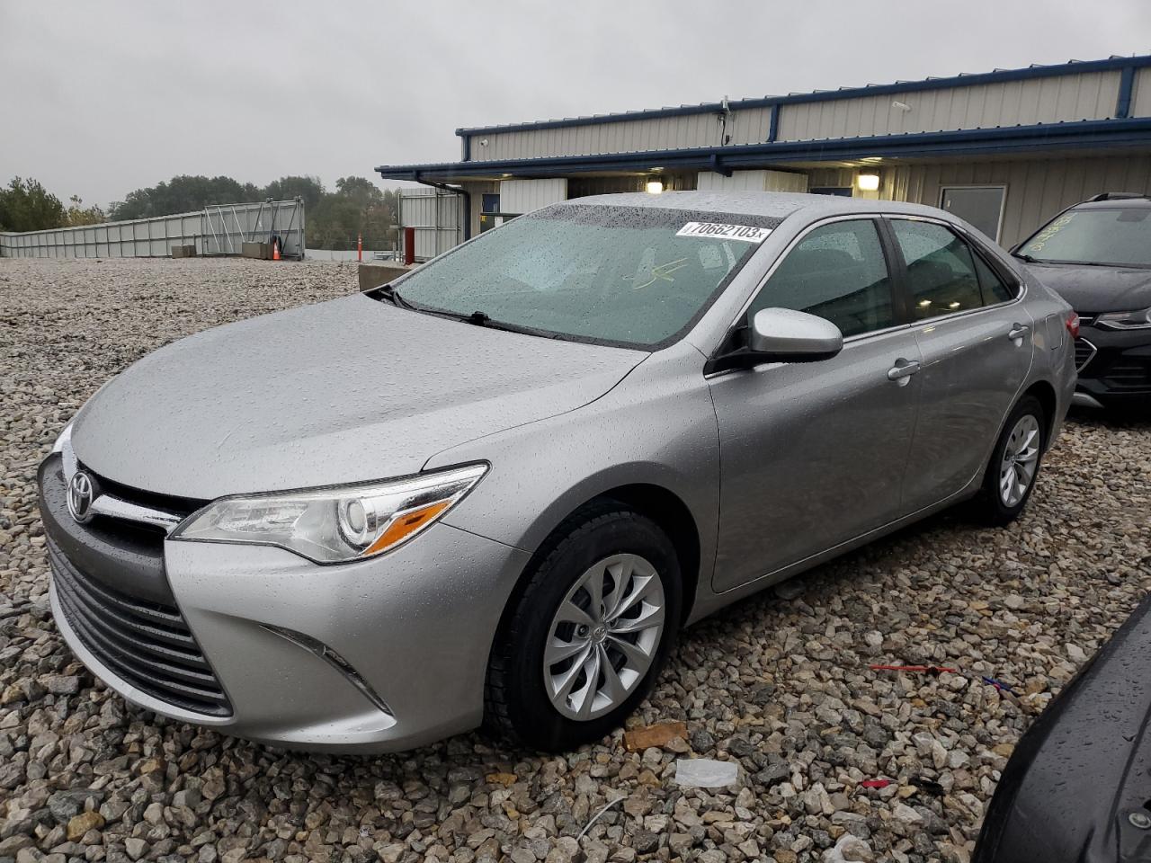 Obraz 1 z 2015 TOYOTA CAMRY LE 2015 z VIN 4T4BF1FK2FR514909