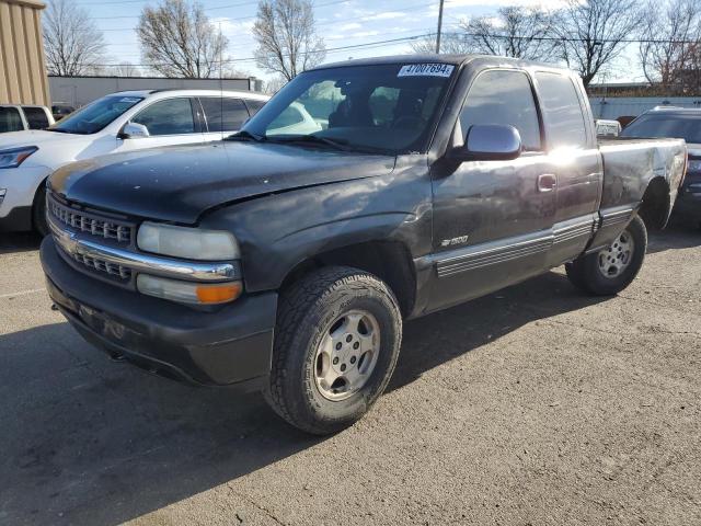 Obraz 1 z 2002 CHEVROLET SILVERADO K1500 2002 z VIN 2GCEK19T921411343