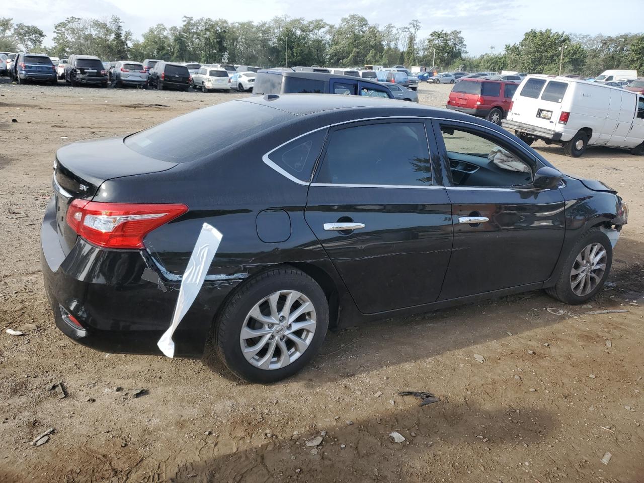 Obraz 3 z 2019 NISSAN SENTRA S 2019 z VIN 3N1AB7AP9KY340200