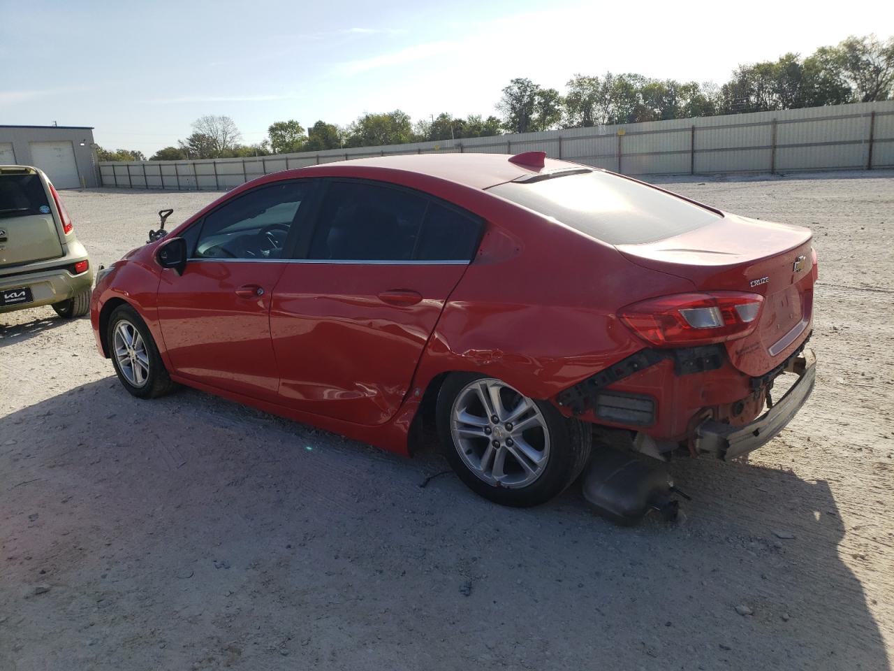Obraz 2 z 2017 CHEVROLET CRUZE LT 2017 z VIN 1G1BE5SM2H7197210