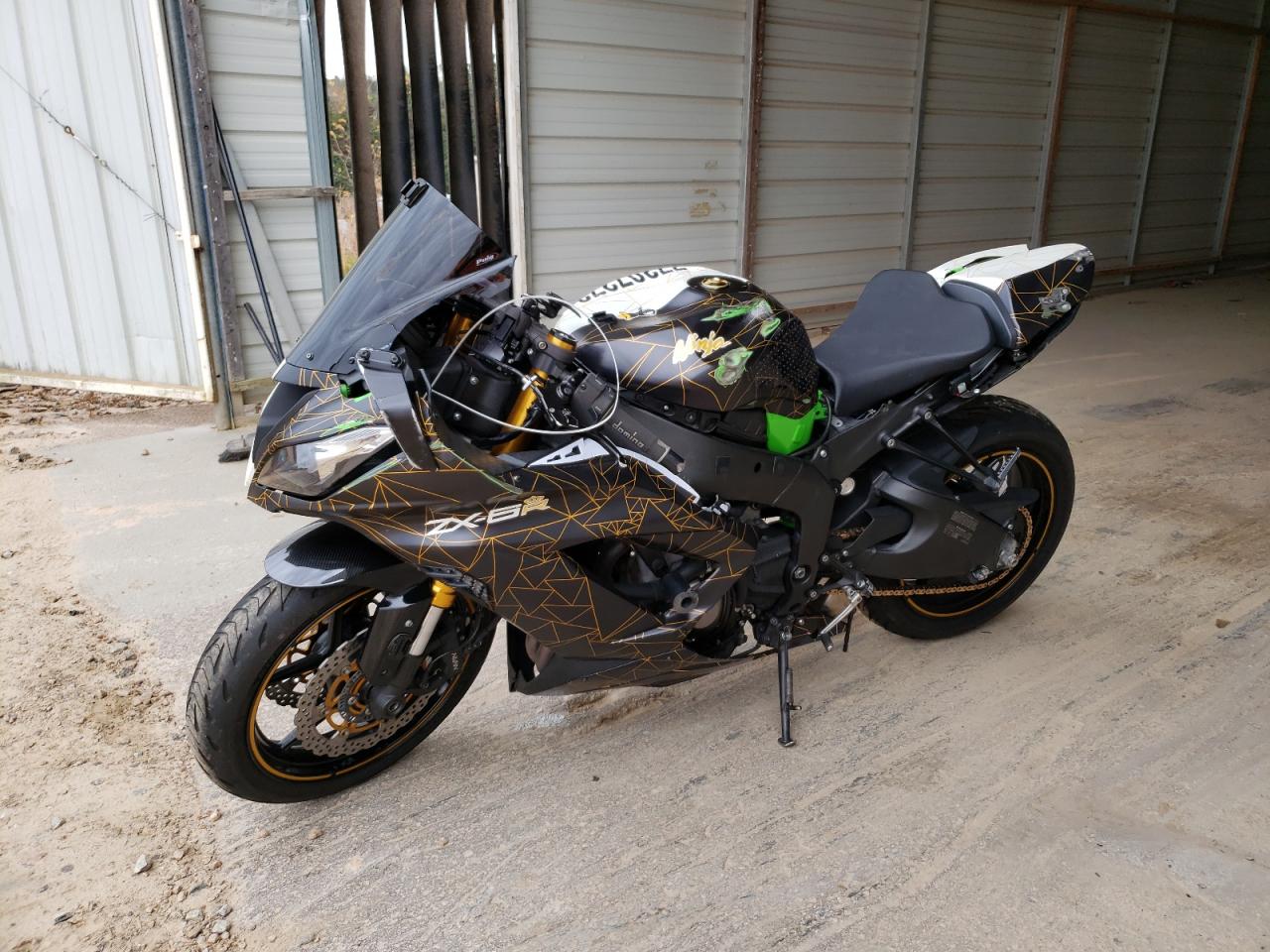 Image 2 of 2015 KAWASAKI ZX636 F 2015 with VIN JKBZXJF14FA006174