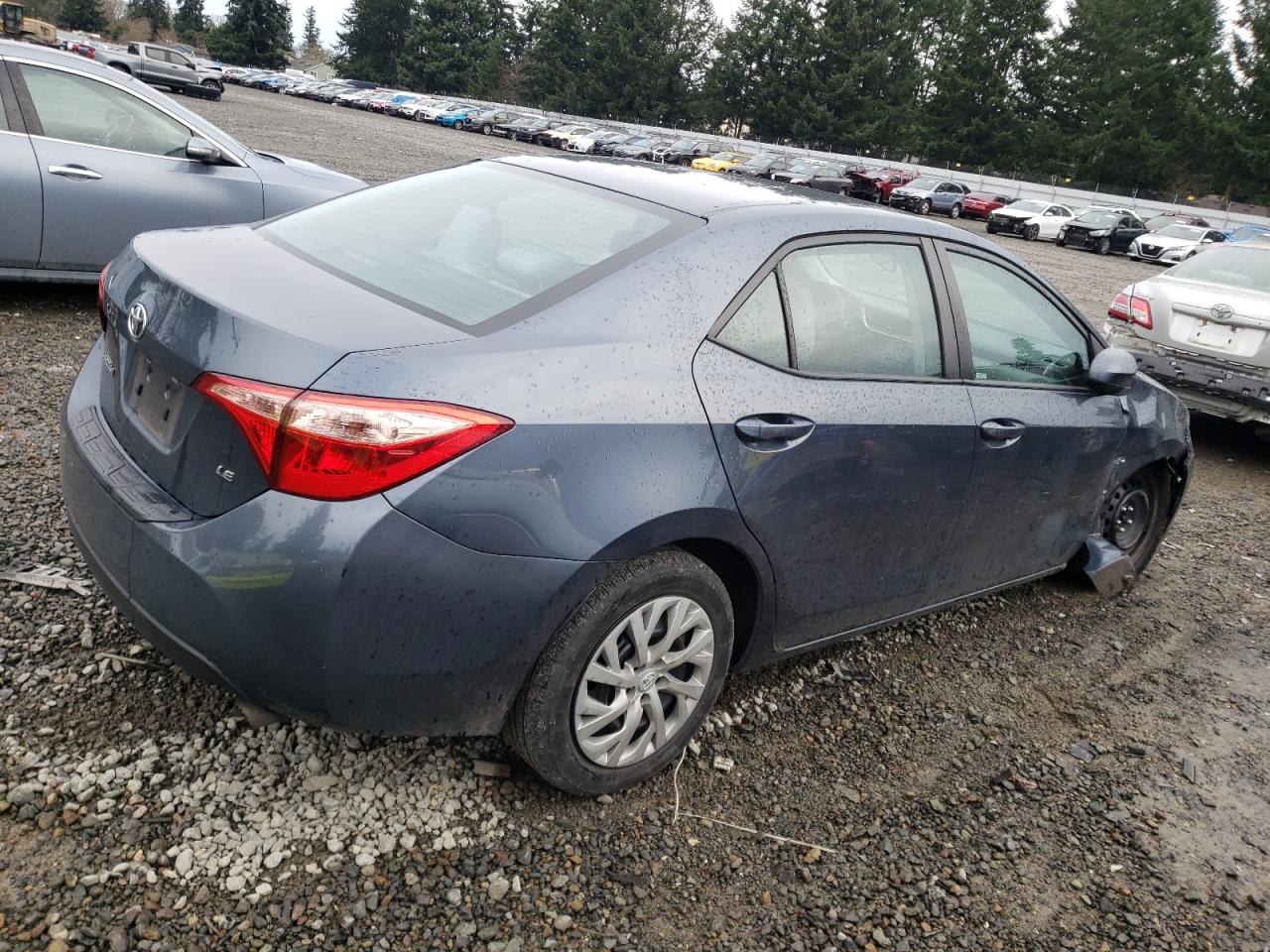 Image 3 of 2019 TOYOTA COROLLA L 2019 with VIN 2T1BURHE8KC193976