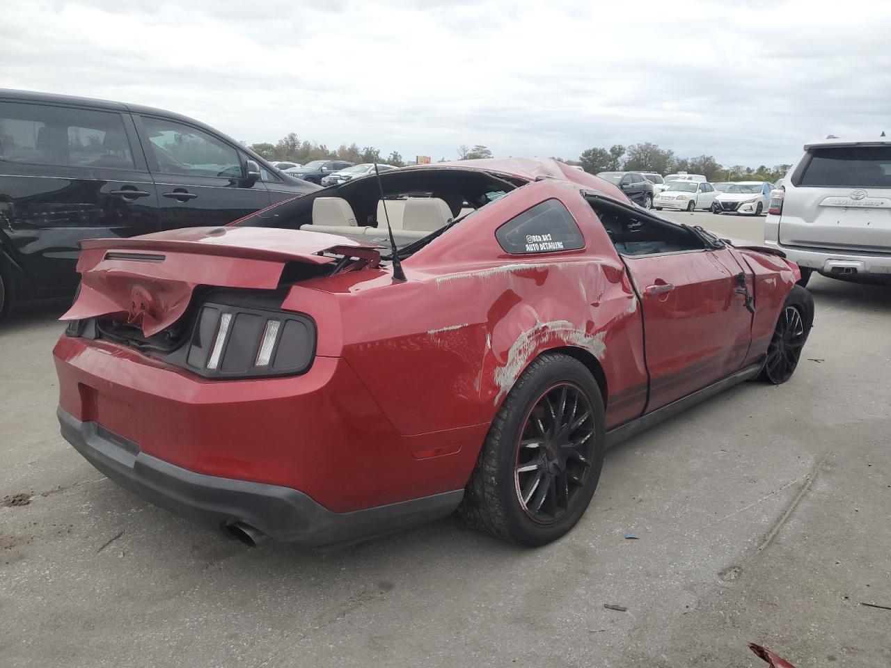 Изображение 3 2012 FORD MUSTANG  2012 с VIN 1ZVBP8AM1C5220353