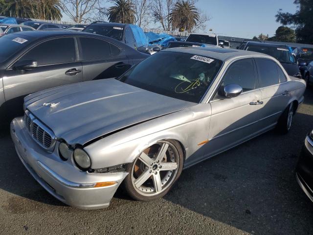 Obraz 1 z 2004 JAGUAR VANDENPLAS  2004 z VIN SAJWA74C14SG14235