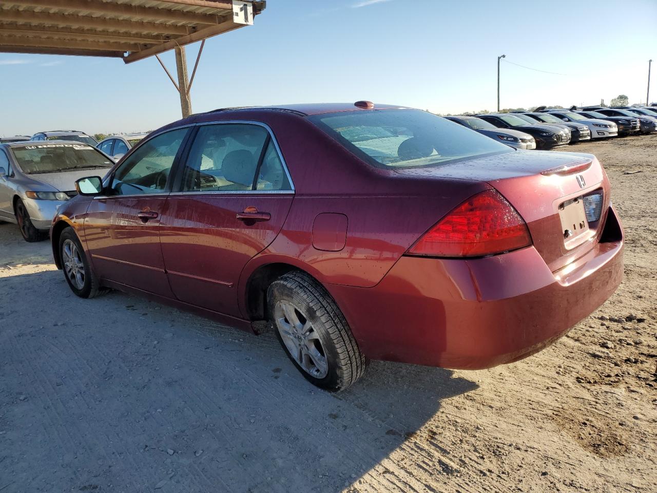 Изображение 2 2006 HONDA ACCORD EX 2006 с VIN 1HGCM56876A037403