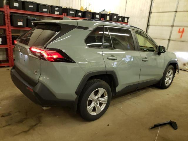 Image 3 of 2019 TOYOTA RAV4 XLE 2019 with VIN JTMP1RFV9KD506389