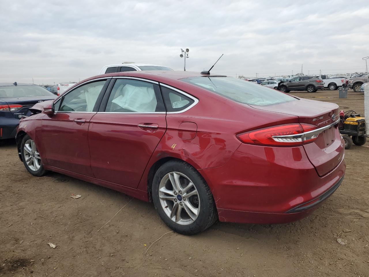 Изображение 2 2018 FORD FUSION SE 2018 с VIN 3FA6P0HDXJR229497