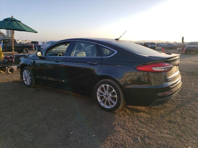 Image 2 of 2020 FORD FUSION TITANIUM 2020 with VIN 3FA6P0SU9LR132481
