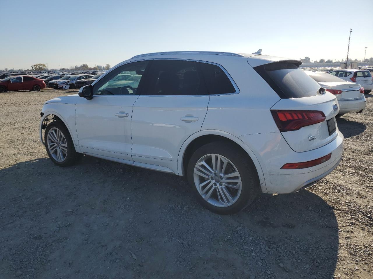 Image 2 of 2018 AUDI Q5 PREMIUM PLUS 2018 with VIN WA1BNAFY1J2018911