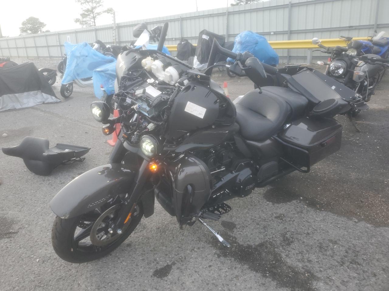 Image 2 of 2023 HARLEY-DAVIDSON FLHTK  2023 with VIN 1HD1KEF12PB632443