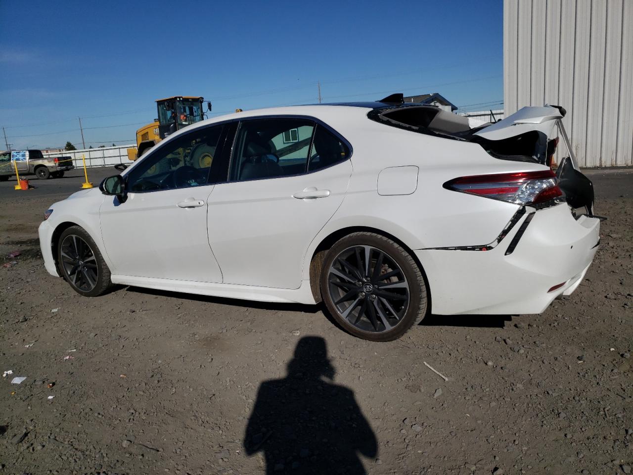 Изображение 2 2018 TOYOTA CAMRY XSE 2018 с VIN 4T1B61HK0JU678398